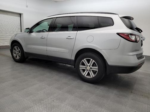 2017 Chevrolet Traverse 2LT