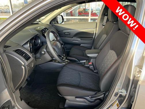 Mercury Gray Metallic 2025 Mitsubishi Outlander Sport 2.0 TRAIL EDITION