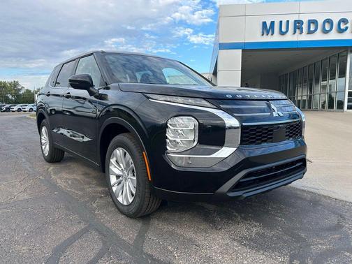 2025 Mitsubishi Outlander ES 2.5 S-AWC