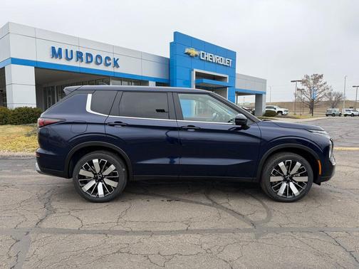 Cosmic Blue Metallic 2026 Mitsubishi Outlander SE 1.5T S-AWC