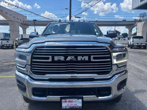 2021 RAM 2500 Laramie Crew Cab 4x4 6'4' Box