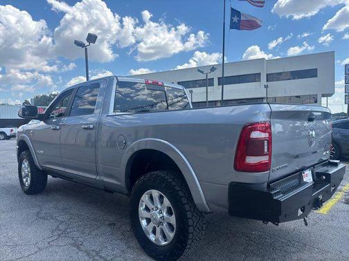 2021 RAM 2500 Laramie Crew Cab 4x4 6'4' Box