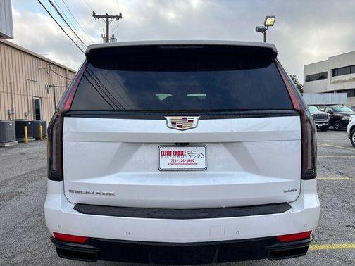 2023 Cadillac Escalade ESV Sport