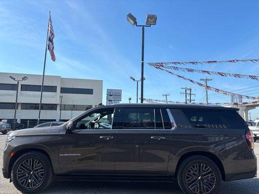2021 Chevrolet Suburban 4WD High Country