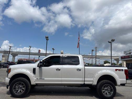 2017 Ford F-250 Lariat