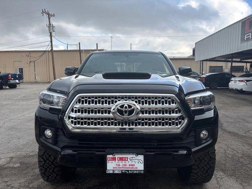 2017 Toyota Tacoma TRD Sport