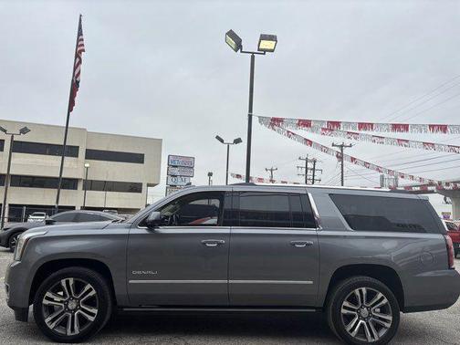 2020 GMC Yukon XL Denali