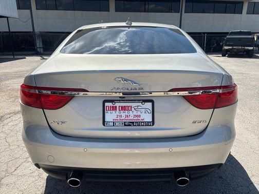2017 Jaguar XF 35t Prestige