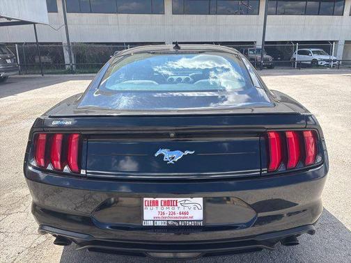 2020 Ford Mustang EcoBoost