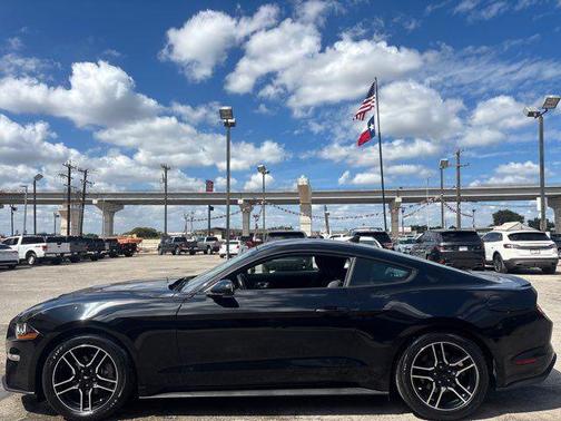 2020 Ford Mustang EcoBoost