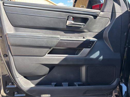 2022 Toyota Tundra Platinum