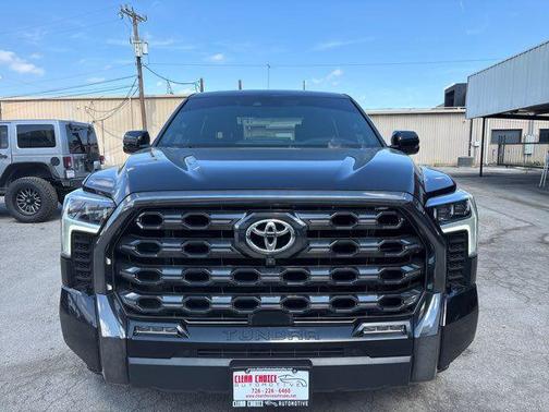 2022 Toyota Tundra Platinum