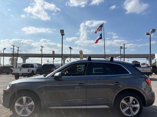 2020 Audi Q5 45 Premium Plus