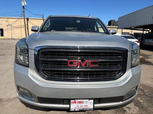 2017 GMC Yukon XL SLE