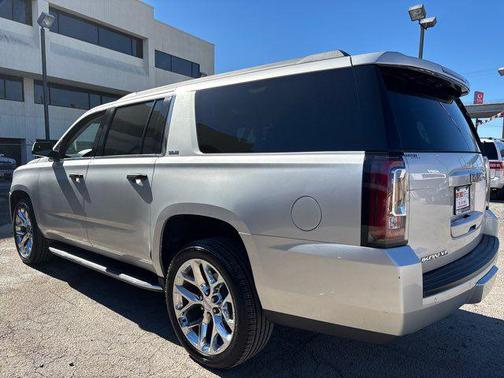 2017 GMC Yukon XL SLE