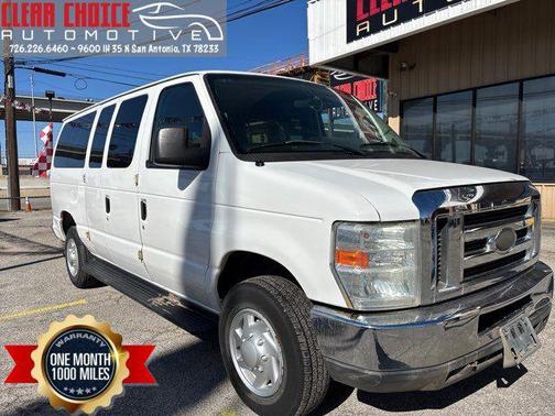 2014 Ford E350 Super Duty XLT