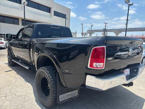 2016 RAM 3500 Laramie