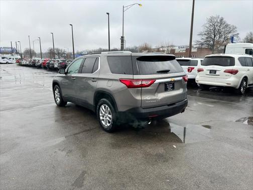 2018 Chevrolet Traverse LT Cloth