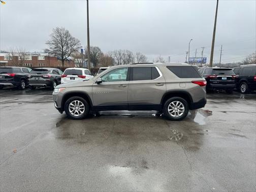 2018 Chevrolet Traverse LT Cloth