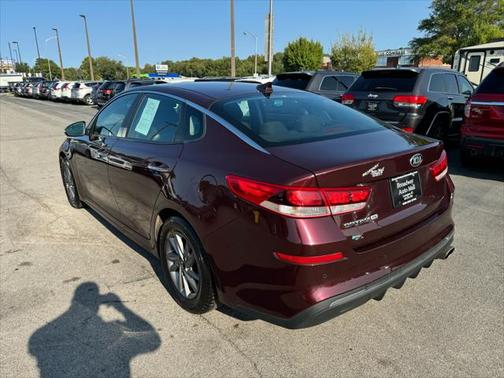 2020 Kia Optima LX