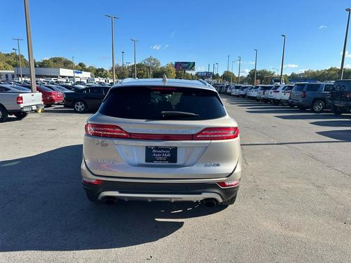 2015 Lincoln MKC Base