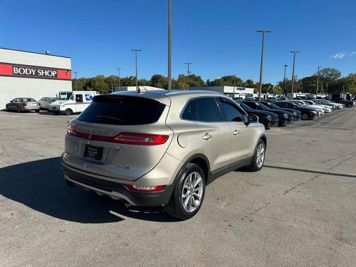 2015 Lincoln MKC Base