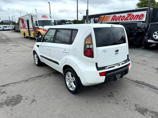 2011 Kia Soul +