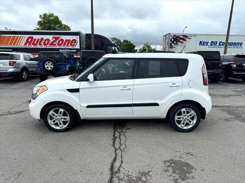 2011 Kia Soul +