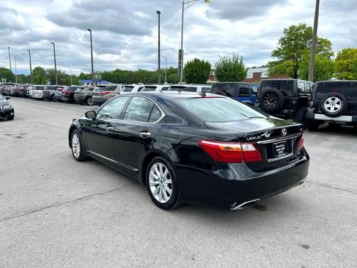 2010 Lexus LS 460 Base