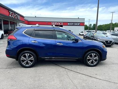 2017 Nissan Rogue SL