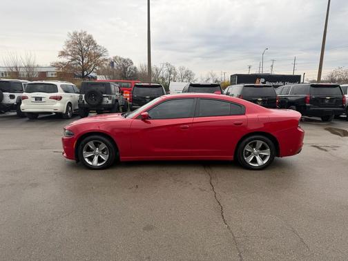 2015 Dodge Charger SXT