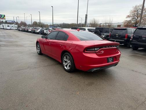 2015 Dodge Charger SXT