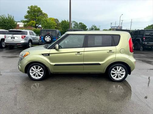 2013 Kia Soul Base