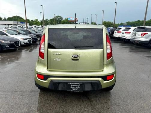 2013 Kia Soul Base