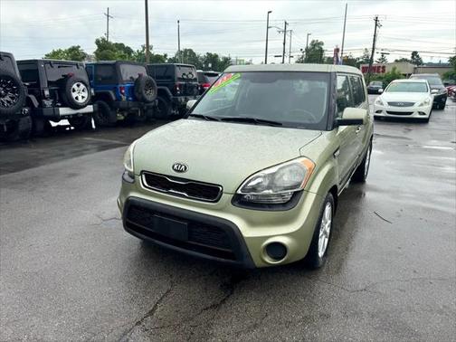 2013 Kia Soul Base