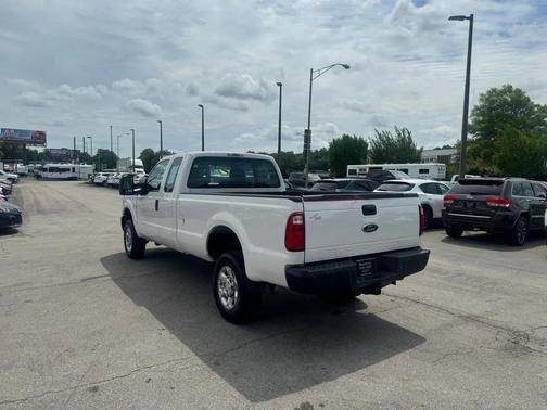 Oxford White 2014 Ford F-250 XL