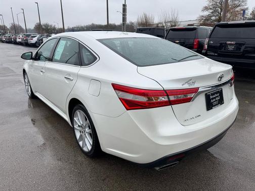 2013 Toyota Avalon XLE