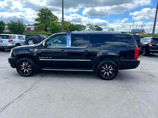 2007 Cadillac Escalade ESV Standard