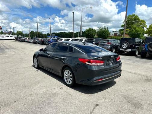 2016 Kia Optima LX