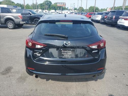 2018 Mazda Mazda3 Touring
