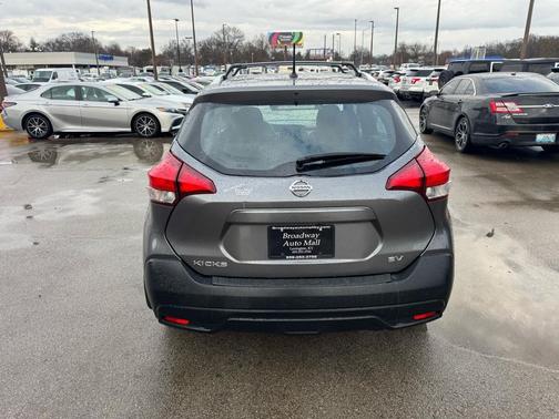 2018 Nissan Kicks SV