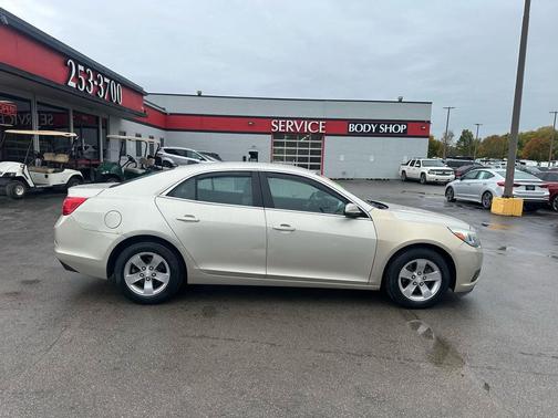 2014 Chevrolet Malibu 1LS