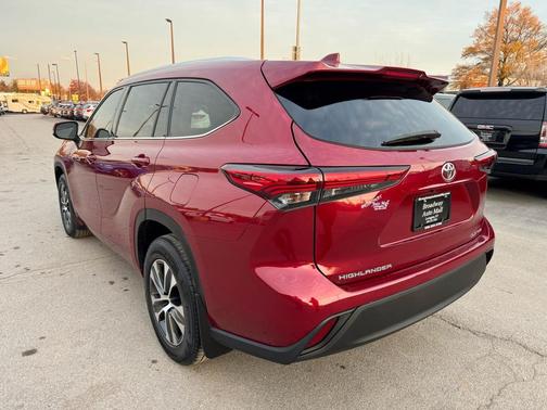 2020 Toyota Highlander XLE