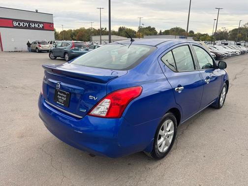 2014 Nissan Versa 1.6 SV