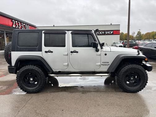 2010 Jeep Wrangler Unlimited Sport