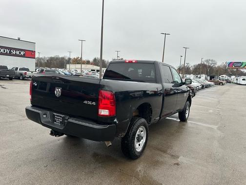 2016 RAM 2500 4WD Crew Cab 149'' Tradesman