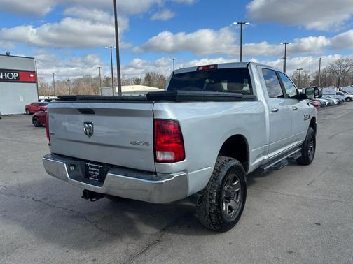 Bright Silver Metallic Clearcoat 2017 RAM 2500 SLT Crew Cab 4x4 6'4' Box