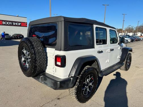 2018 Jeep Wrangler Unlimited Sport