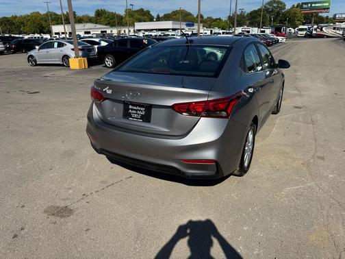 2022 Hyundai Accent SEL