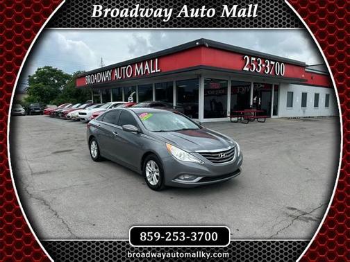 2013 Hyundai SONATA GLS